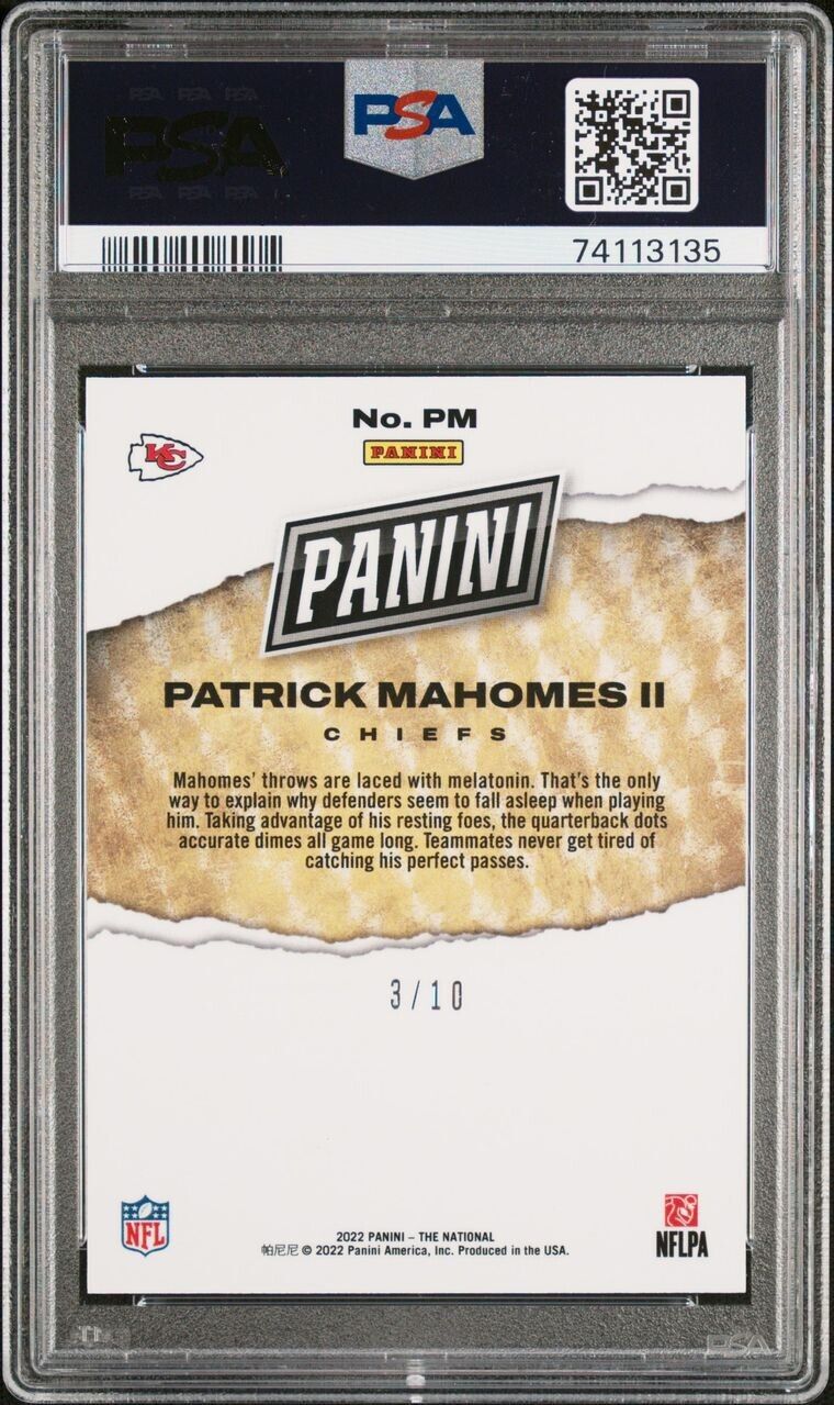 2022 Panini National Patrick Mahomes National Gold Wave Chiefs /10 PSA 10