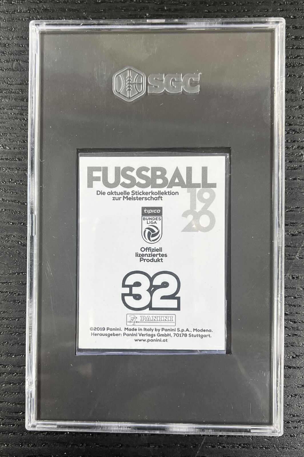 Erling Haaland #32 Panini Fussball 2019-20 Salzburg RC Rookie Sticker SGC 9