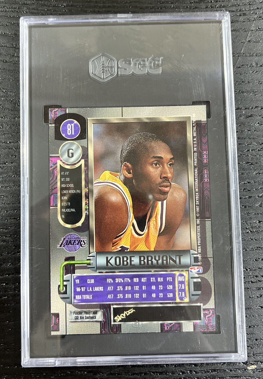 1997-98 Skybox Metal Universe #81 Kobe Bryant Los Angeles Lakers HOF SGC 8 NM-MT