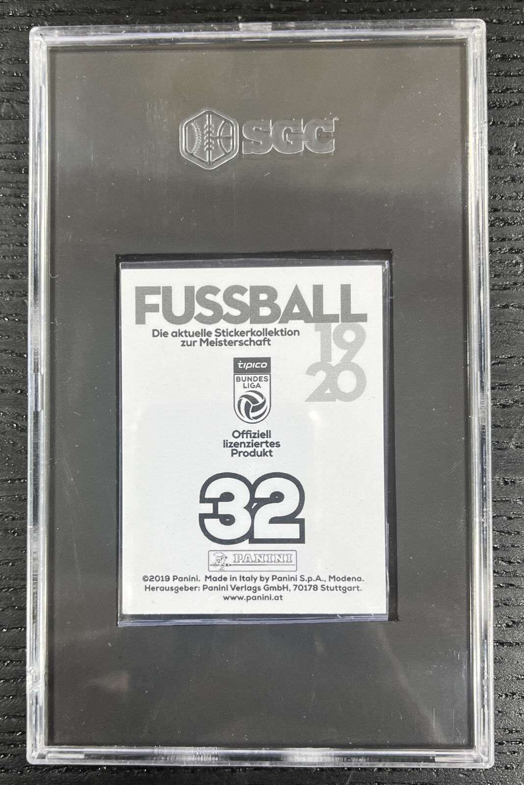 Erling Haaland #32 Panini Fussball 2019-20 Salzburg RC Rookie Sticker SGC 9