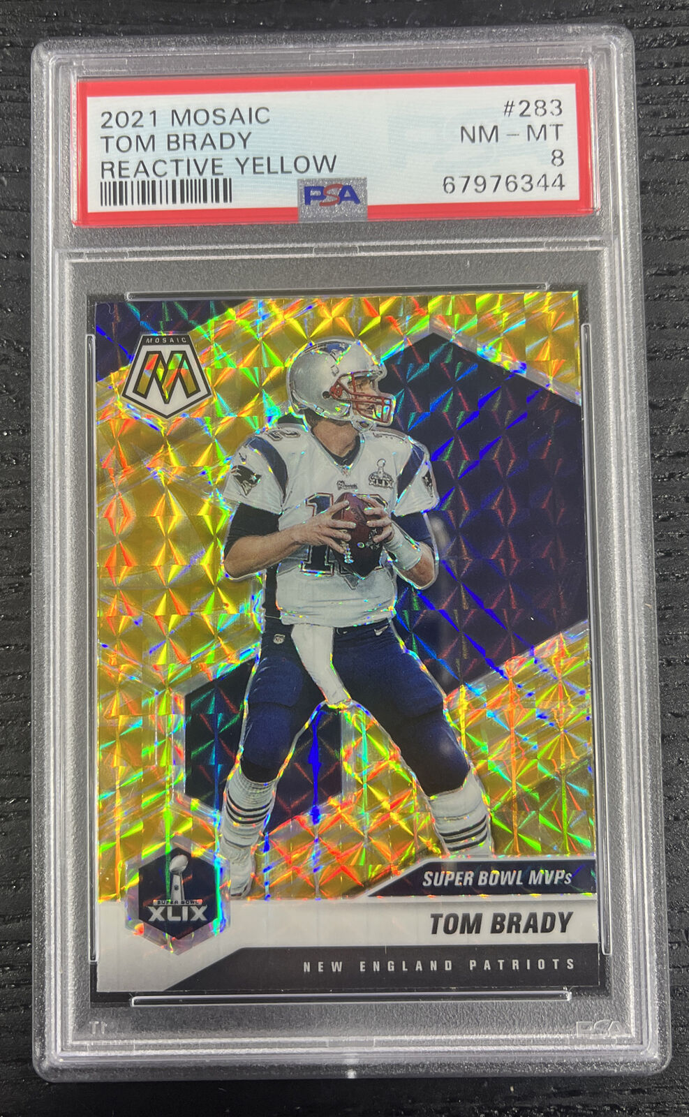 2021 Panini Mosaic Tom Brady Yellow Reactive Prizm Super Bowl MVPs PSA 8